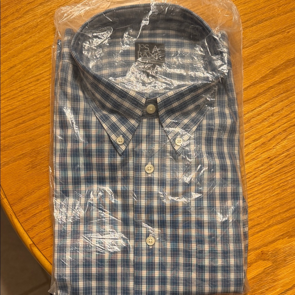 Jos. A. Bank Navy and White Checkered Men's Shirt NWT